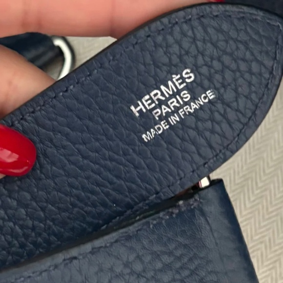 Authentic Hermes Taurillon Clemence Jypsiere 31 Crossbody Sapphire Blue - Picture 14 of 16